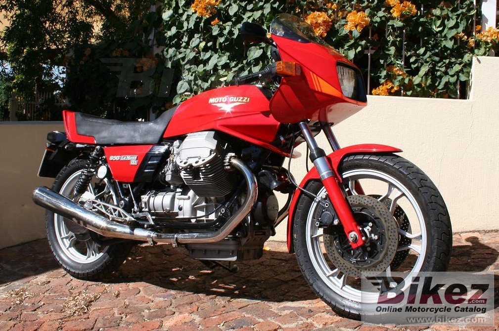 Big  Africa v 1000 le mans 111 picture and wallpaper from Bikez.com